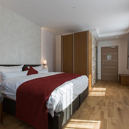 Hotel Am Schrannenplatz Memmingen Kültér fotó