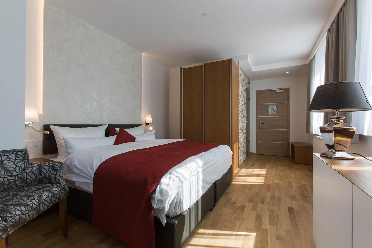 Hotel Am Schrannenplatz Memmingen Kültér fotó