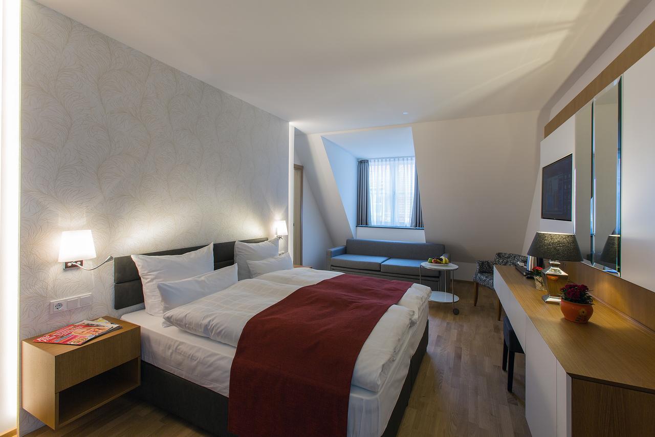 Hotel Am Schrannenplatz Memmingen Kültér fotó
